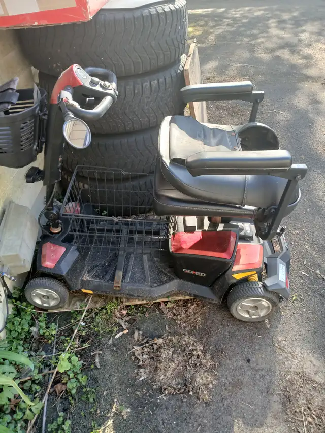 Scooter - Photo 5