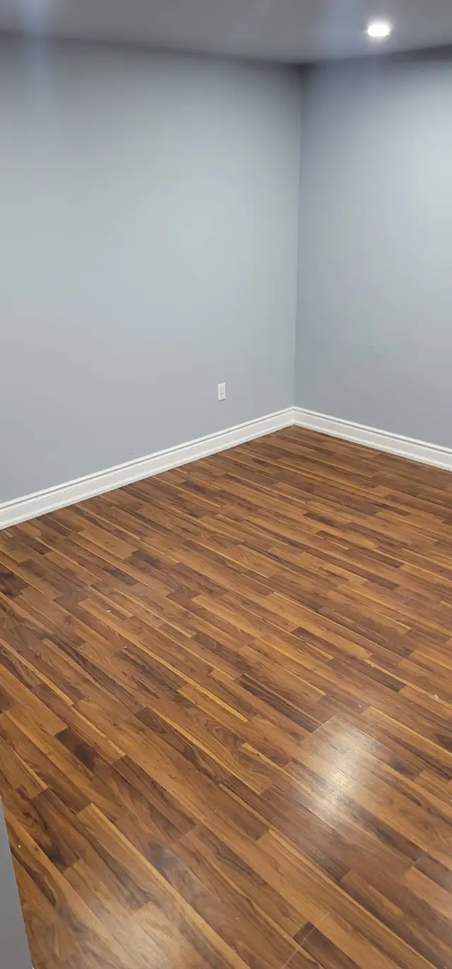 Spacious 4 Bedroom  4 Bathrooms Townhouse in Kitchener - Photo 7