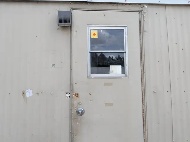 8x16ft Office Trailer - Photo 6