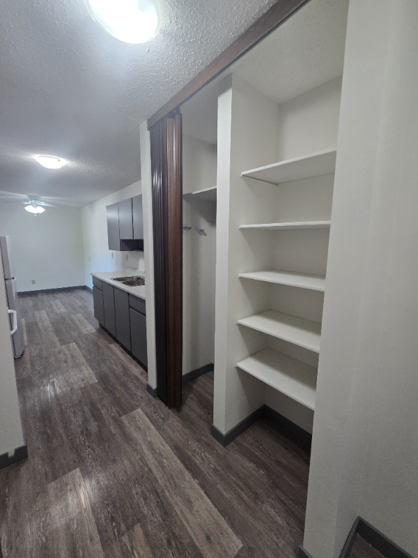 Spacious Two Bedroom on the South Hill - Photo 4