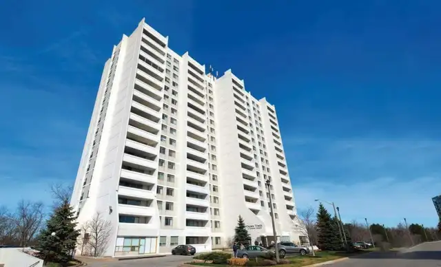 35 Towering Heights Blvd, St. Catharines (301) - 1 Bed   Den