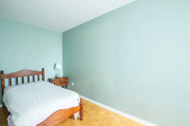35 Towering Heights Blvd, St. Catharines (301) - 1 Bed   Den - Photo 13