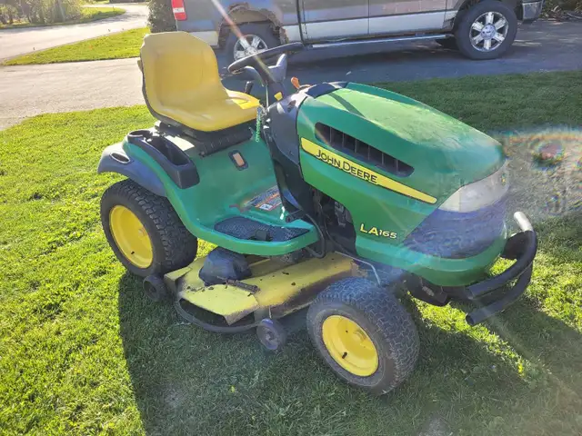 john deere lawn tractor. - Photo 3