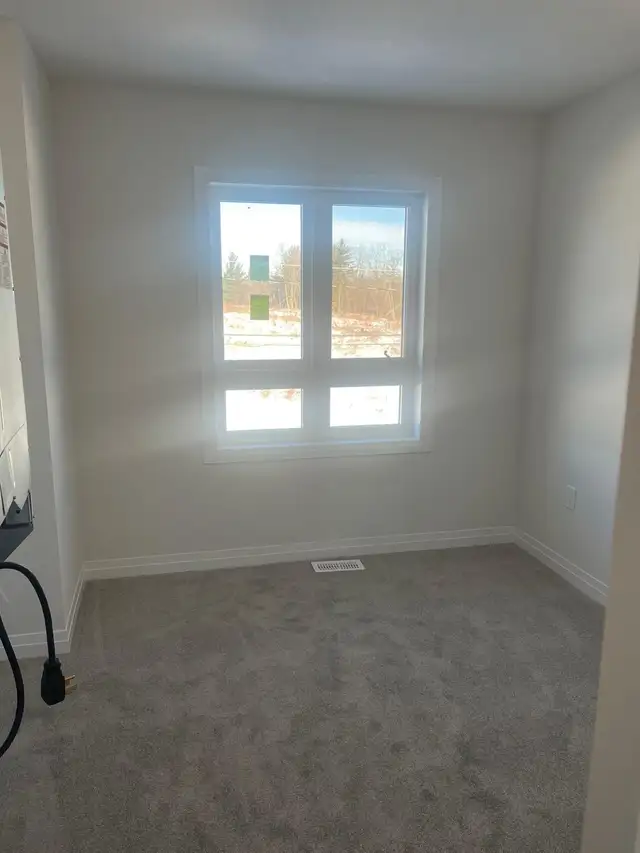 HOUSE FOR RENT IN CAMBRIDGE - Photo 6