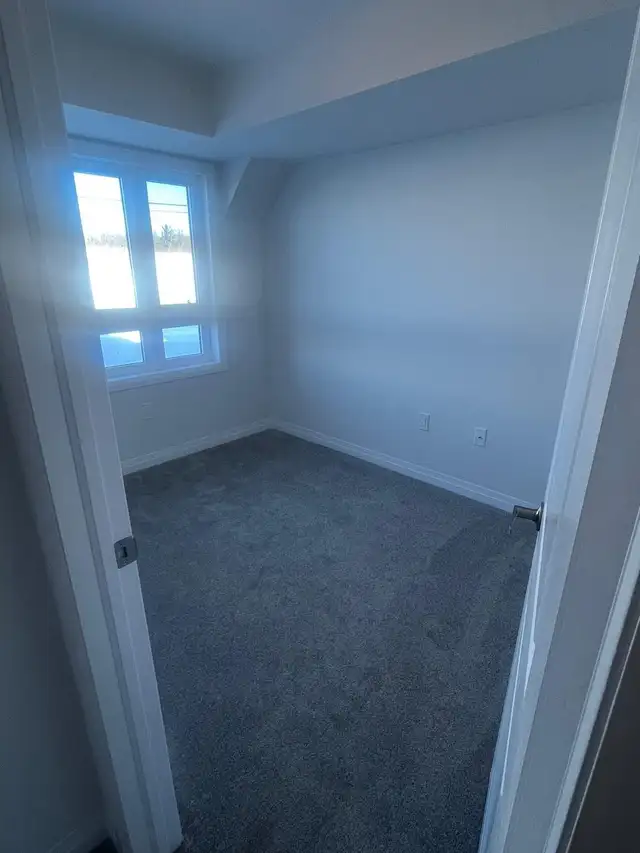 HOUSE FOR RENT IN CAMBRIDGE - Photo 7