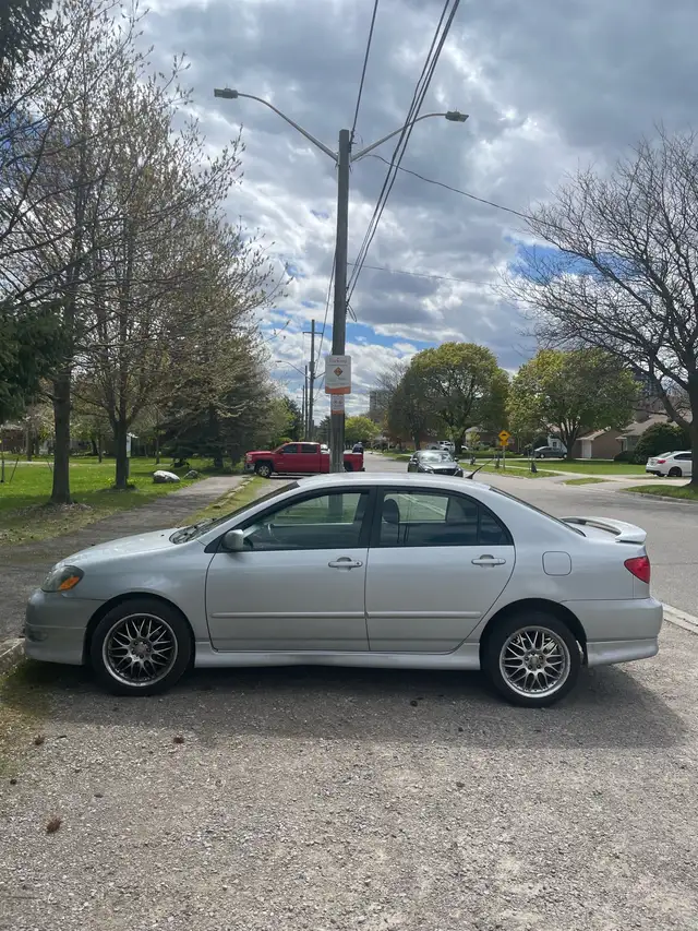 car. Car - Photo 3
