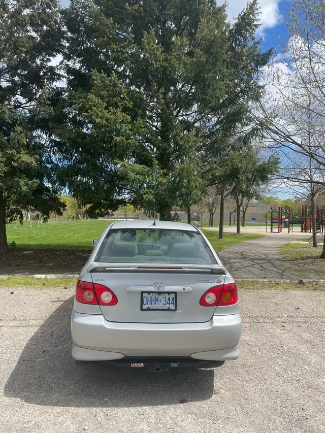car. Car - Photo 4