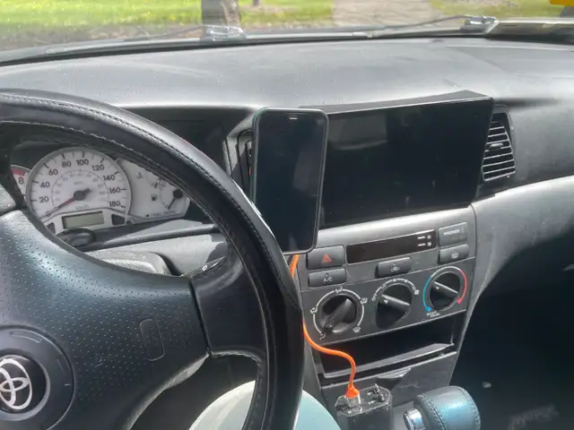 car. Car - Photo 10