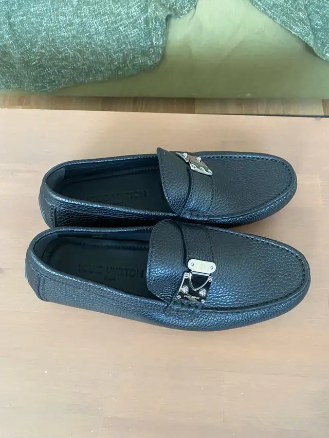 Louis Vuitton Loafers - Photo 3