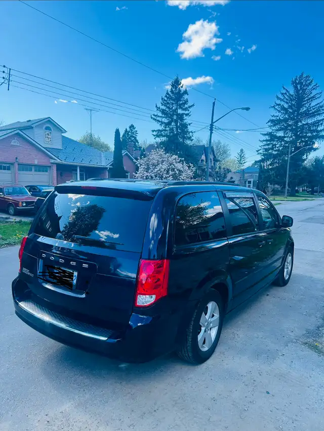 2016 Dodge Grand Caravan - Photo 3