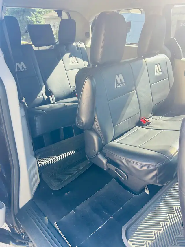 2016 Dodge Grand Caravan - Photo 6