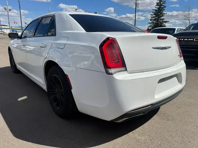 2016 CHRYSLER 300 S –FULLY LOADED -ACCIDENT FREE / ONLY $9,999 ! - Photo 6