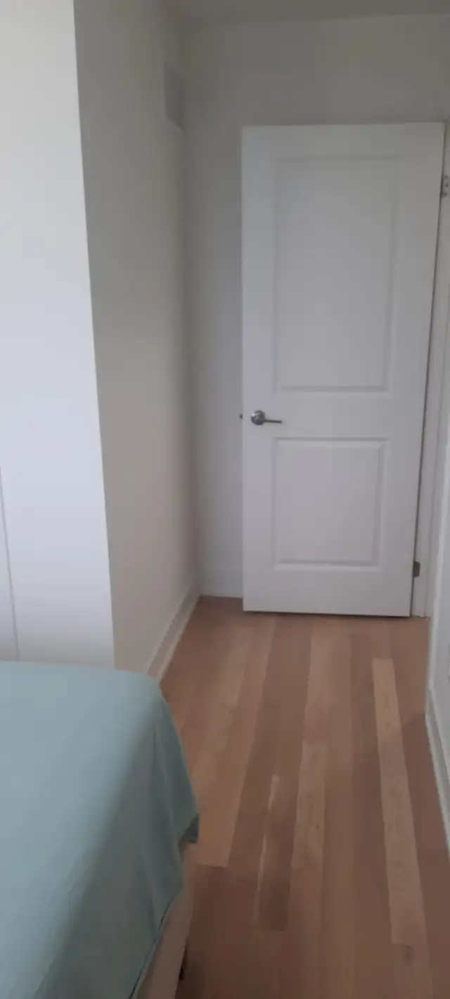 Private Room for Rent - Available Now - Photo 3