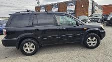 This Sport Utility Vehicle (SUV)/Multi-Purpose Vehicle (MPV) pow - Photo 9