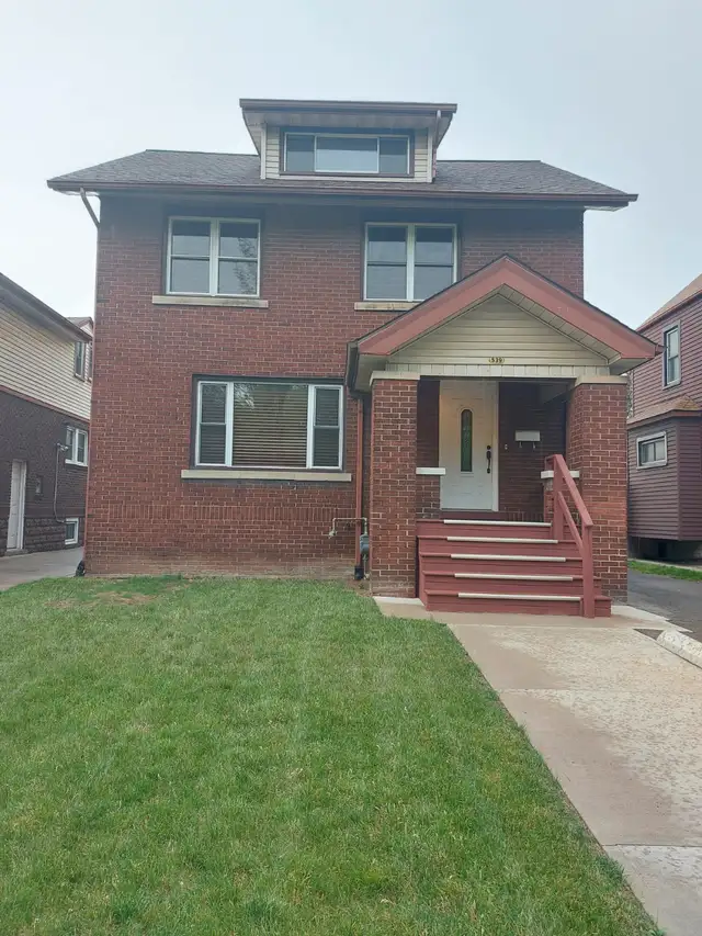 U of Windsor student room rental