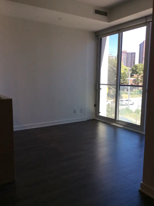 Downtown spacious condo studio available June 16th $1980 only - Photo 7