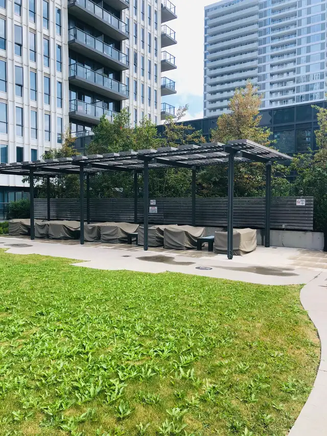Downtown spacious condo studio available June 16th $1980 only - Photo 9