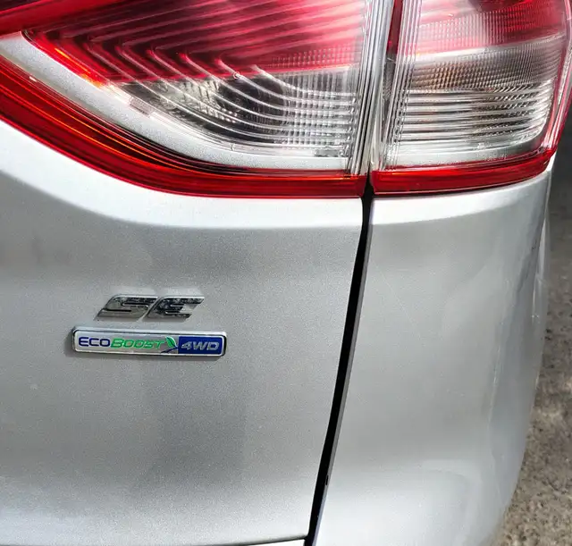 2015 Ford Escape 2.0L EcoBoost - Photo 6