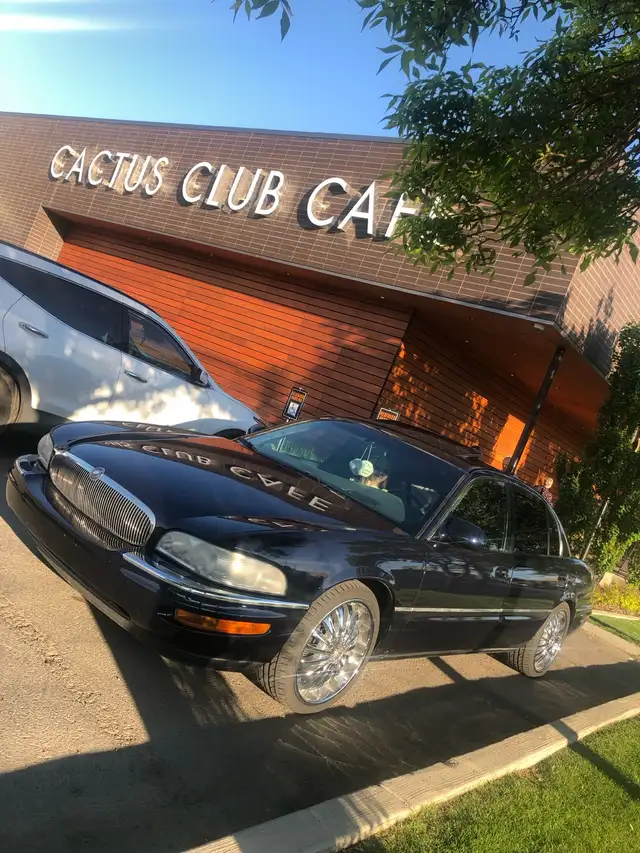1999 Buick Park Avenue - Photo 2