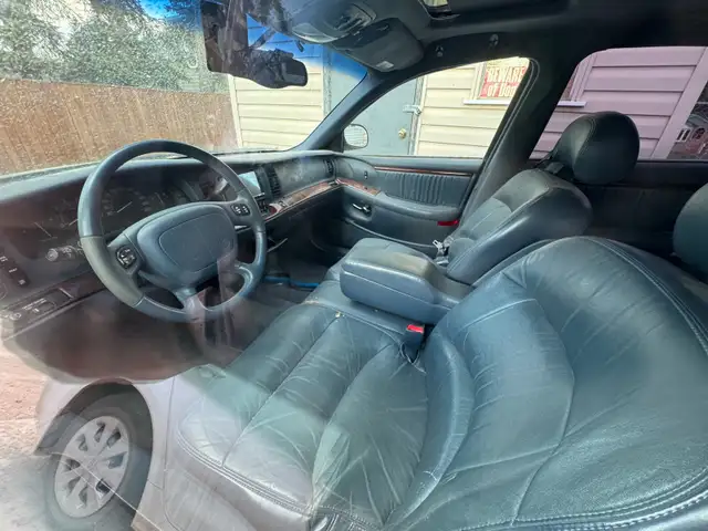 1999 Buick Park Avenue - Photo 7