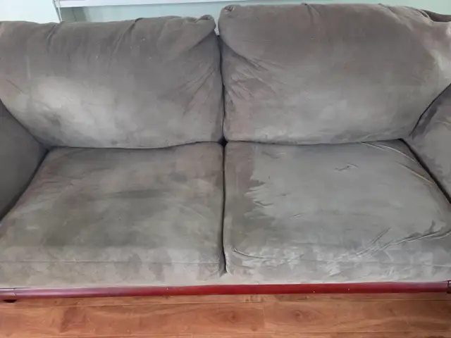 Couch and Loveseat - Photo 3