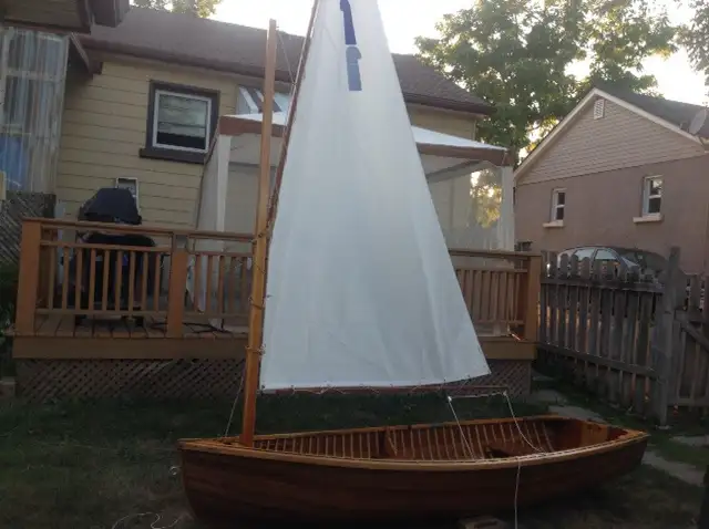 10’ Peterbourgh Sail Boat Gaff Rig
