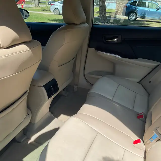 2014 Camry 130,K XLE ! - Photo 3