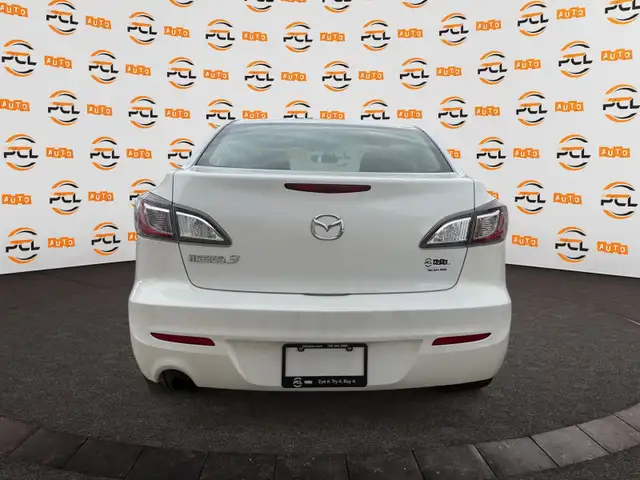 2013 Mazda Mazda3 Low Km  Power windows A/C  1yr warranty - Photo 6
