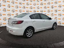 2013 Mazda Mazda3 Low Km  Power windows A/C  1yr warranty - Photo 7