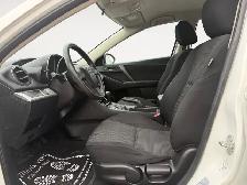 2013 Mazda Mazda3 Low Km  Power windows A/C  1yr warranty - Photo 11