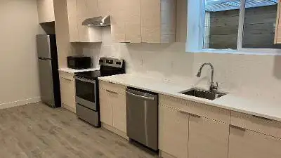 one bedroom suite for rent in Maple Ridge - Photo 2