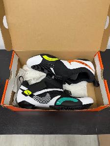 Nike Cycle / Spin Shoes Limited Edition Coloway