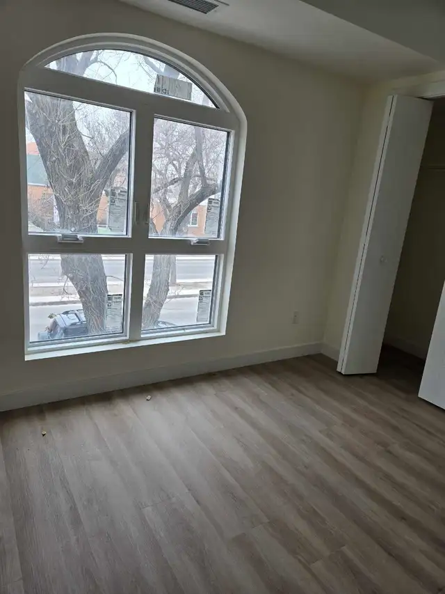 Brand 4 suites in St. Boniface - Photo 5