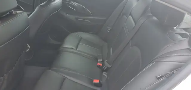 2014 Buick Lacrosse loaded, low kliks - Photo 3