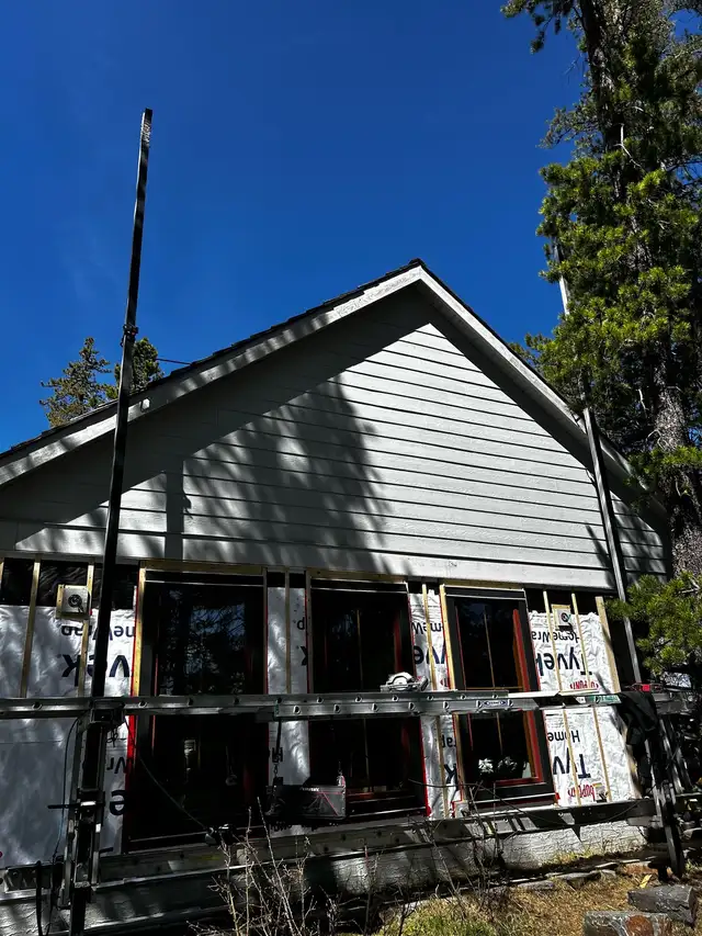 hiring siding installers and labourers