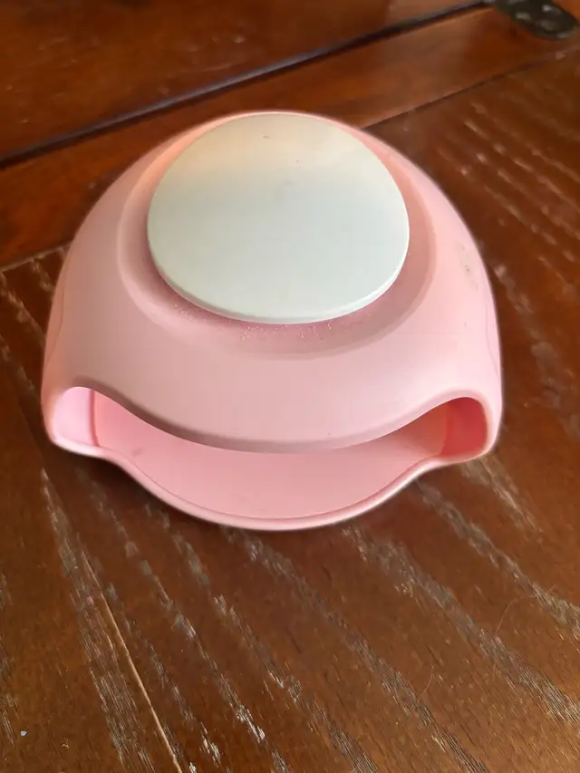 Nail Fan