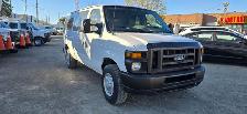 2009 Ford Econoline Cargo Van E-250 - ONLY 88000km's! - Photo 3