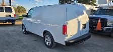 2005 Chevrolet Astro Cargo Van - V6 4.3L - Shelving - 149000km's - Photo 5