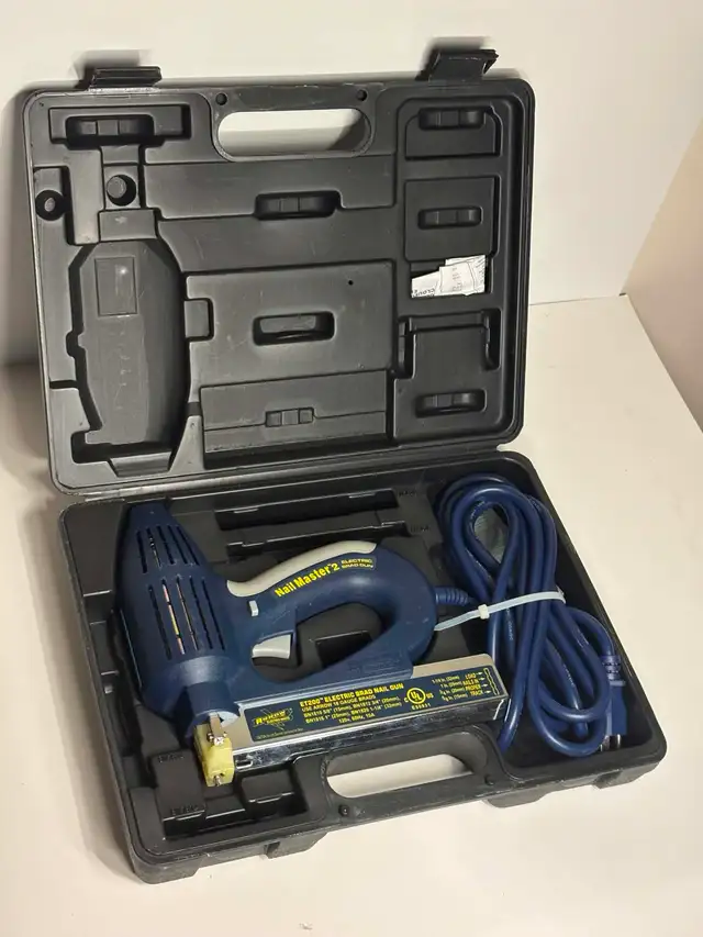 Arrow NailMaster 2 ET200 Electric Brad Nail Gun w/ Case