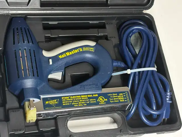 Arrow NailMaster 2 ET200 Electric Brad Nail Gun w/ Case - Photo 5