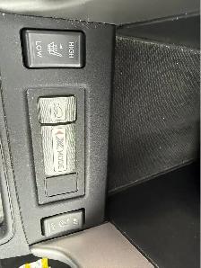 2016 Subaru Forester 2016 SUBARU FORESTER  LIMITED  , 4X4  , AUT - Photo 10