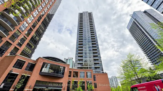 ✨ NORTH YORK LUXURY CONDO FOR SALE $49.9K ✨