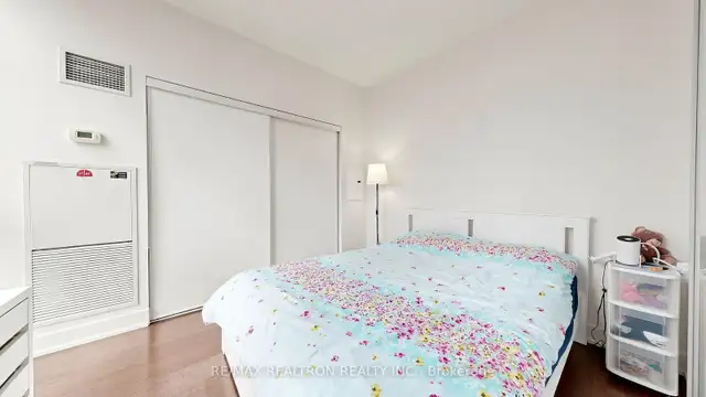 ✨ NORTH YORK LUXURY CONDO FOR SALE $49.9K ✨ - Photo 6