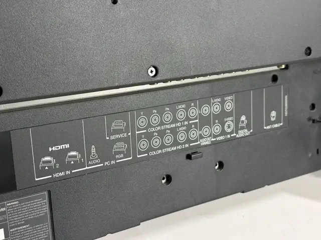 Toshiba 26" LCD HD TV — Clean & Ready to Use - Photo 5
