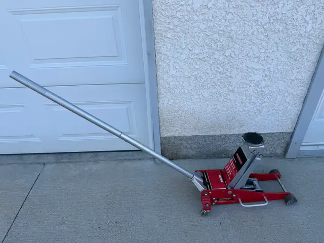FLOOR JACK—3 TON- - Photo 3