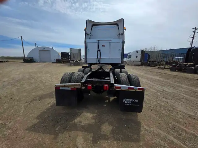 2020 Western Star 5700xe - Photo 2