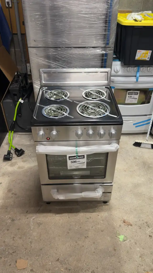 LOOK HERE24" BRAND NEW STOVE STAINLESS STEEL