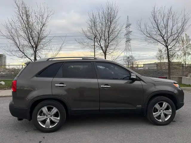 2012 Kia Sorento 2012 KIA SORENTO  , 4X4 ,  AUTOMATIQUE , SIEGES - Photo 9
