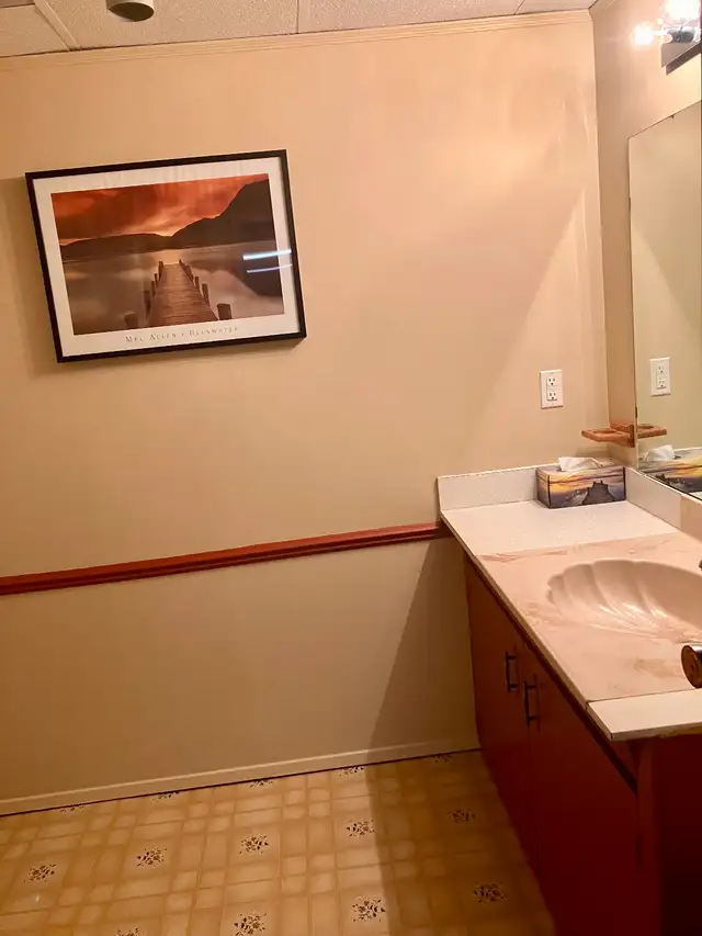 FURNISHED BASEMENT UNIT FOR RENT $1300 INCLUDES EVERYTHING! - Photo 10