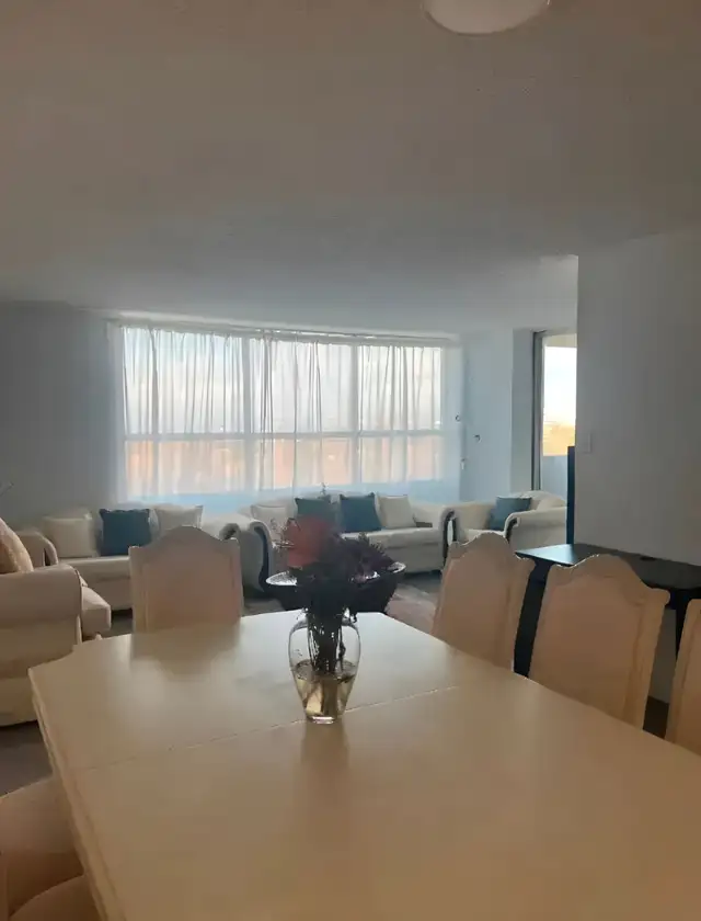 Furnished Room for Single Female near Humber College & Finch LRT - Photo 4